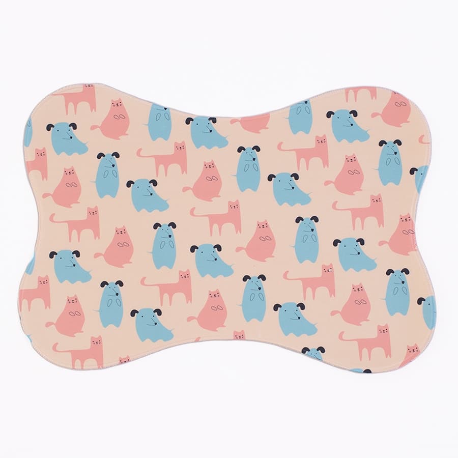 Tapete Para Cachorro Cão e Gato Pet Comedouro Osso 44 cm x 30 cm Tapetinho Pratico Diversas Estampas