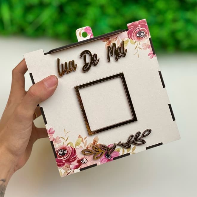 CAIXA LUA DE MEL PARA CASAMENTO PERSONALIZADA COM INICIAIS E QRCODE