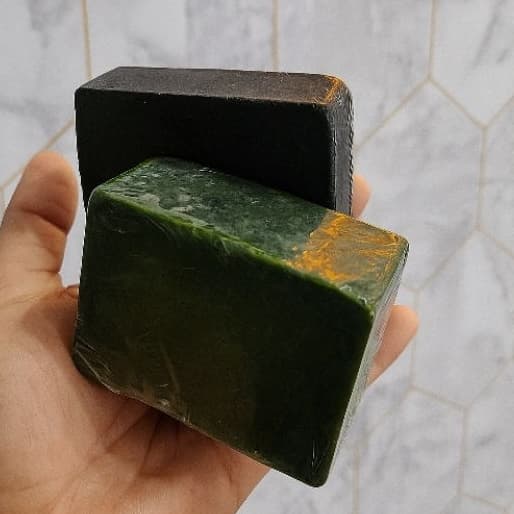 Sabonete de Carvão Ativado e Argila Verde | Limpeza de Pele, Acne, Oleosidade e Cravos