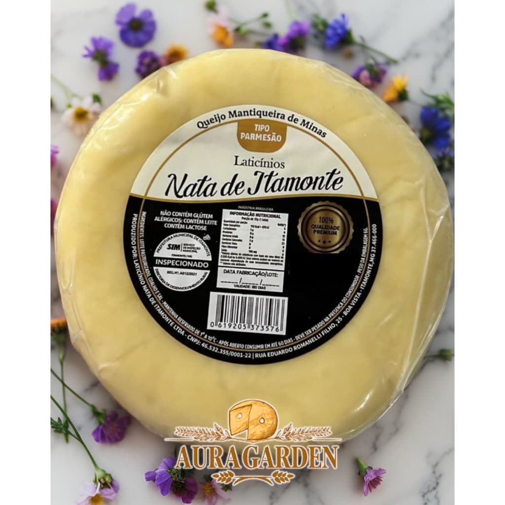 Parmesão Tradicional Premium- Nata de Itamonte- MG 900g