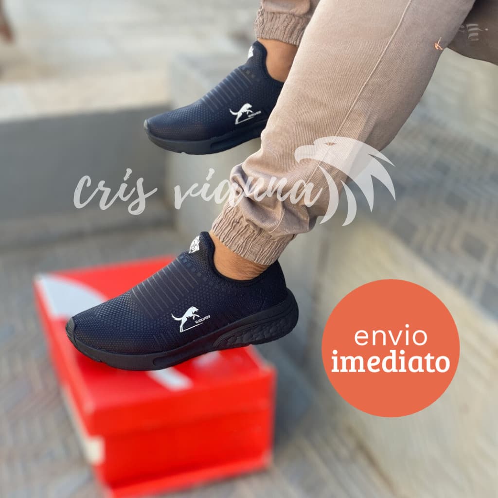Tênis preto unisex sem cadarço